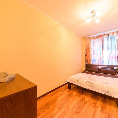 Apartment On Hryhoriia Chuprynky كييف المظهر الخارجي الصورة