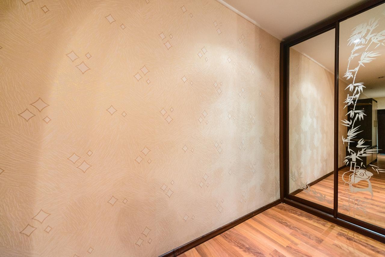 Apartment On Hryhoriia Chuprynky كييف المظهر الخارجي الصورة