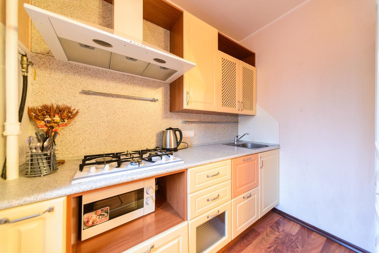 Apartment On Hryhoriia Chuprynky كييف المظهر الخارجي الصورة